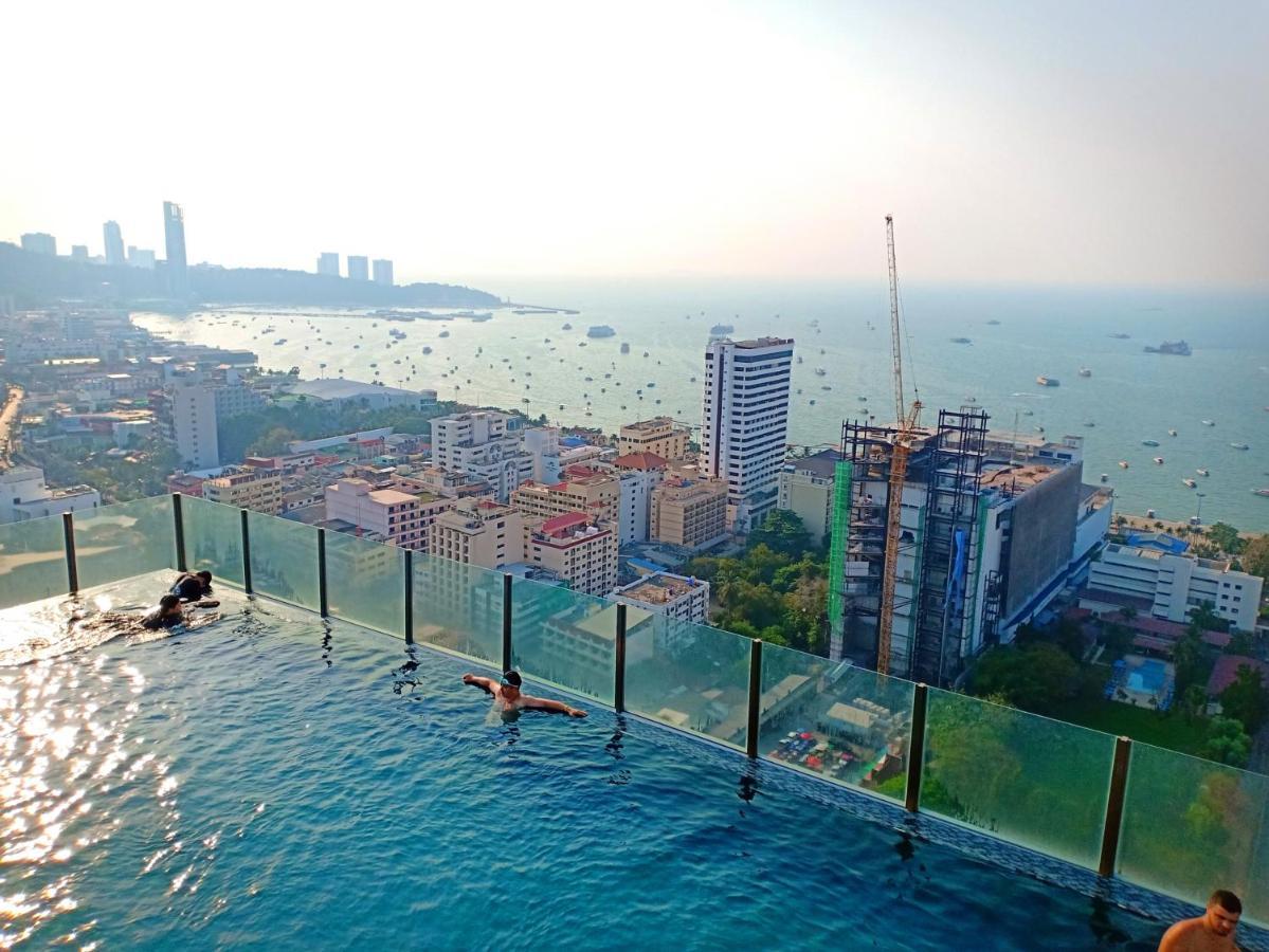 The Base Horizon Central Pattaya Zewnętrze zdjęcie
