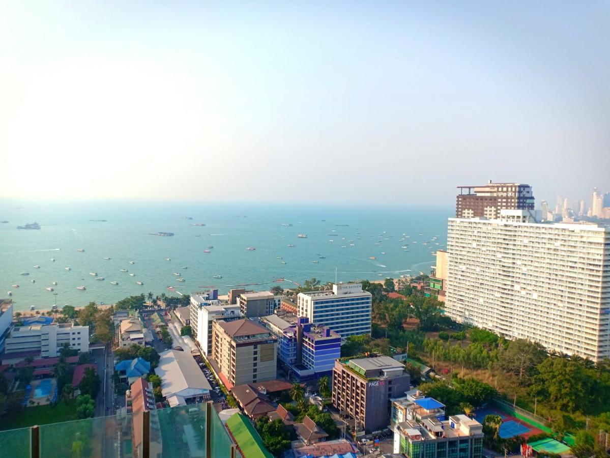 The Base Horizon Central Pattaya Zewnętrze zdjęcie
